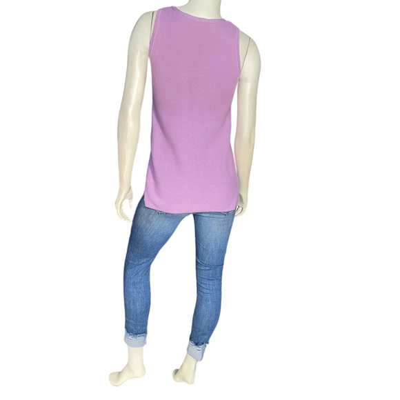 Loft Knit 
Size Small - Picture 4 of 6